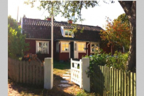 House for 7-8 central in Sandhamn, access to dock, Sandhamn